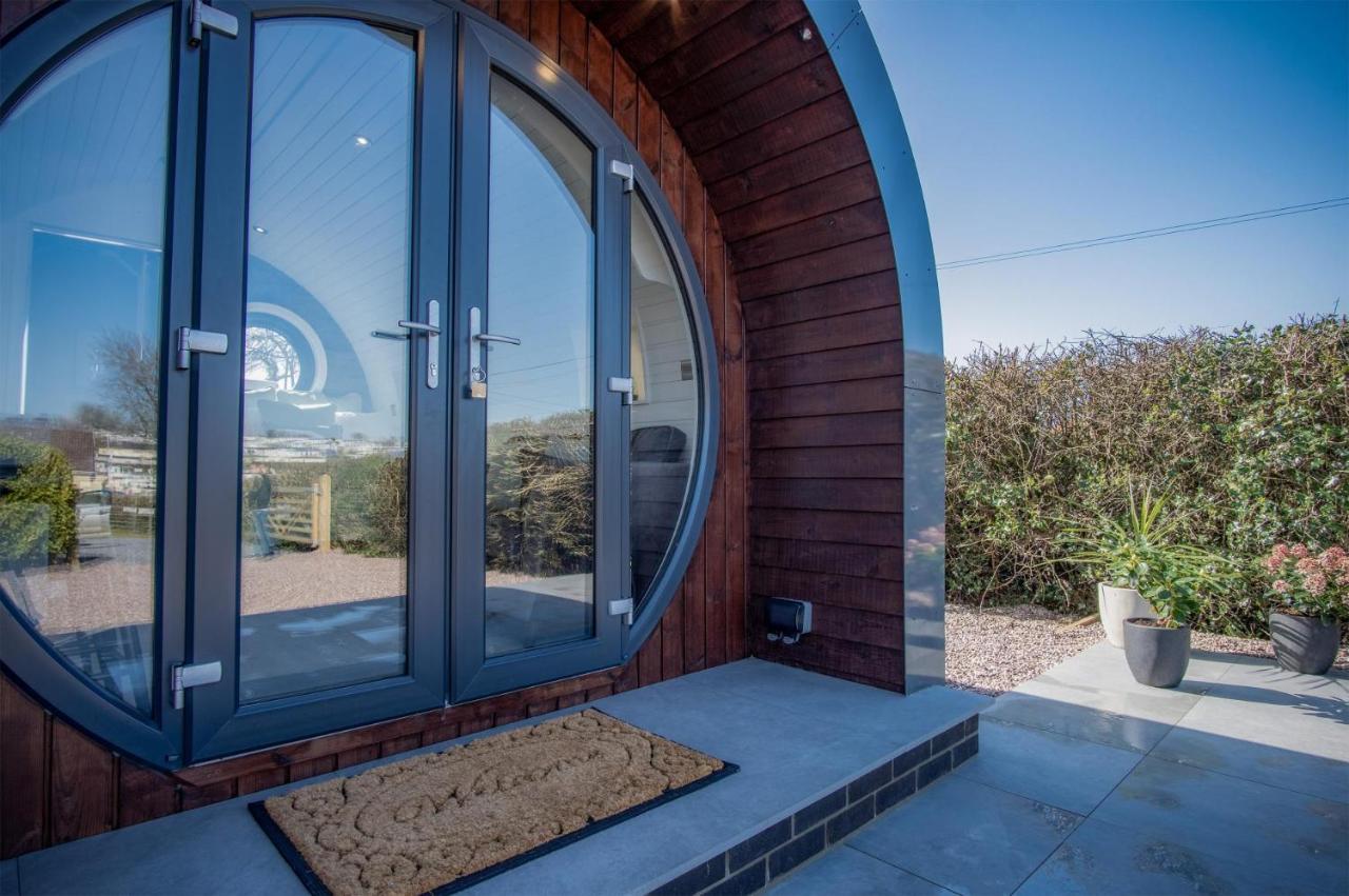 Bracken Burrows - 1 Bedroom Pod - New Hedges エクステリア 写真